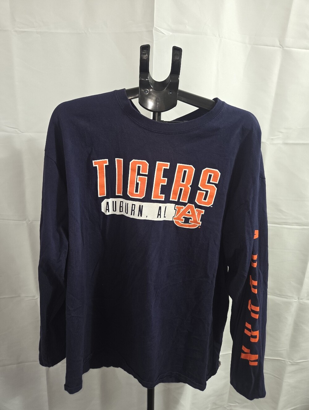 Vintage 90’s Russell Athletic Auburn Tigers Blue College Long Sleeve Shirt 2XL